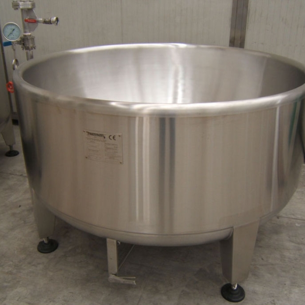 Semispherical Double Jacketed Vats With Pressurized Steam Circulation